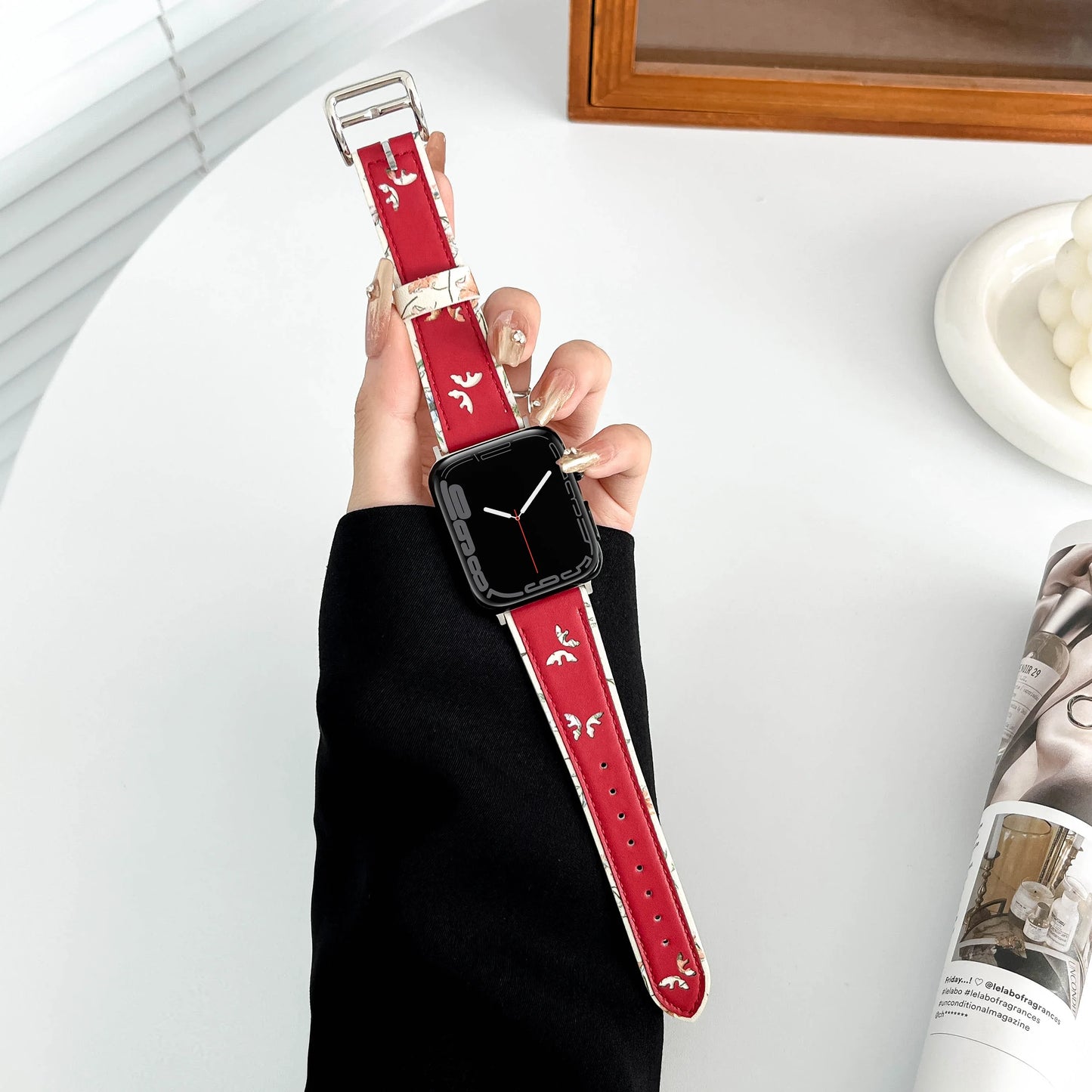 Butterfly Style Leather Strap for Apple Watch Band iWatch Series Ultra/11/10/9/8/7/6/5/4/3/SE