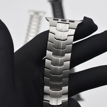 Iron Man Titanium Alloy Strap for Apple Watch Band iWatch Series Ultra3/2/11/10/9/8/7/6/5/4