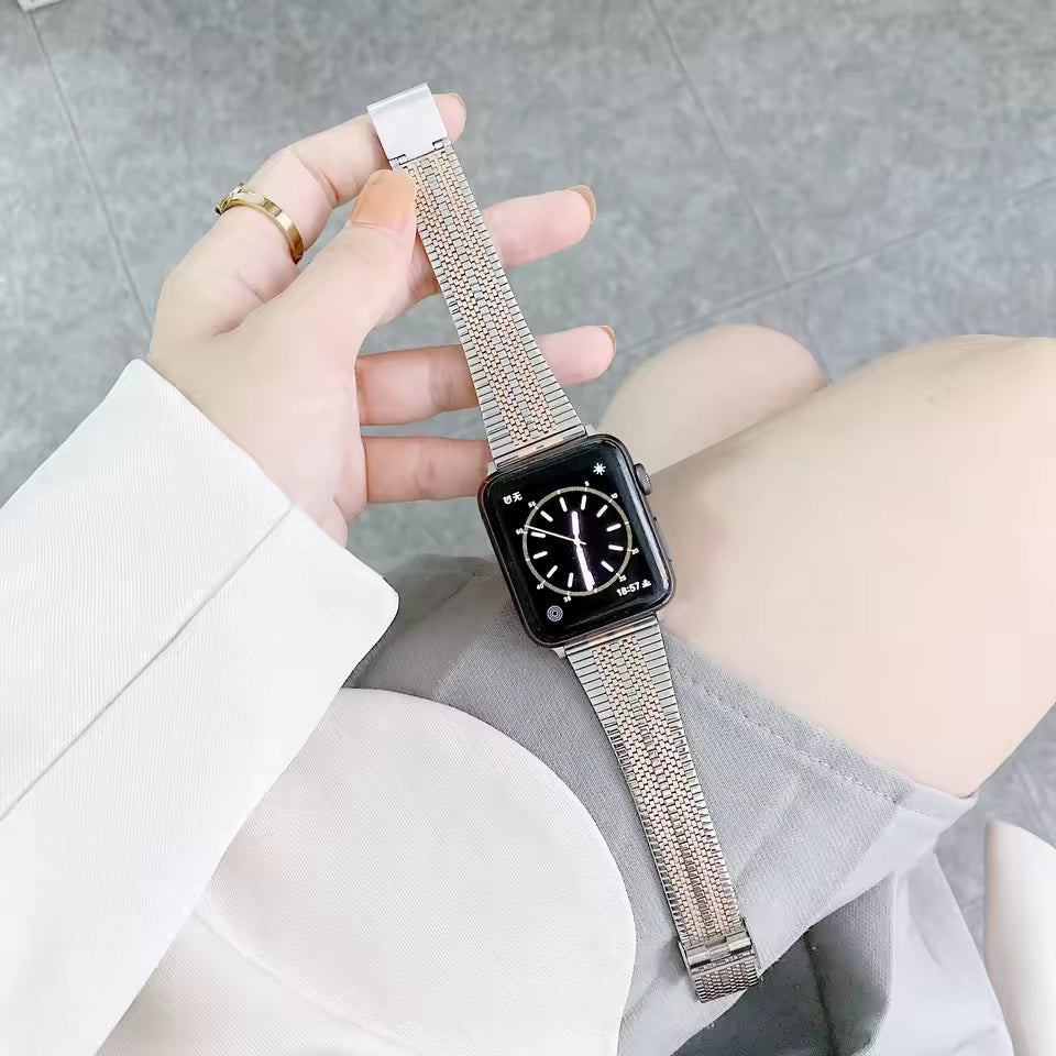 Milanese Stainless Steel Strap for Apple Watch Ultra2 Band 44mm 42mm 40mm 46mm 45mm 41mm Series 6/5/4/3/10/9/8/7/SE